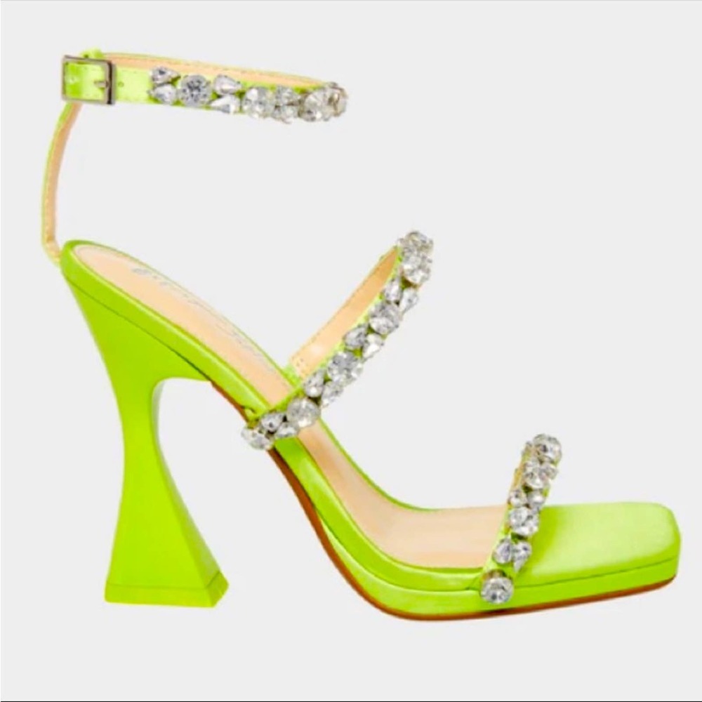 NWT Betsey Johnson Perry Citron Neon Green Rhinestone Strappy Heels Size 8.5